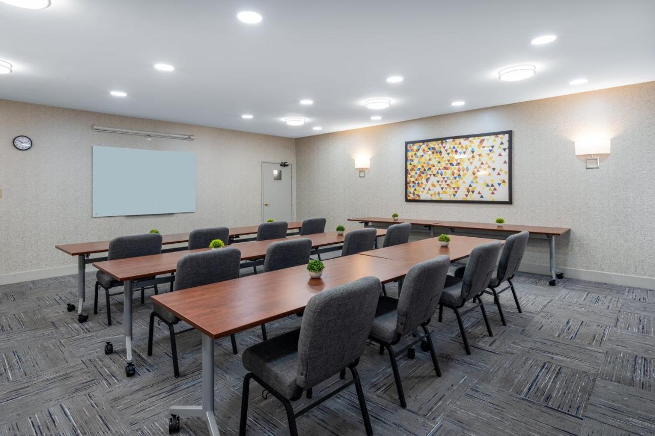 Holiday Inn Express Corydon By Ihg Экстерьер фото