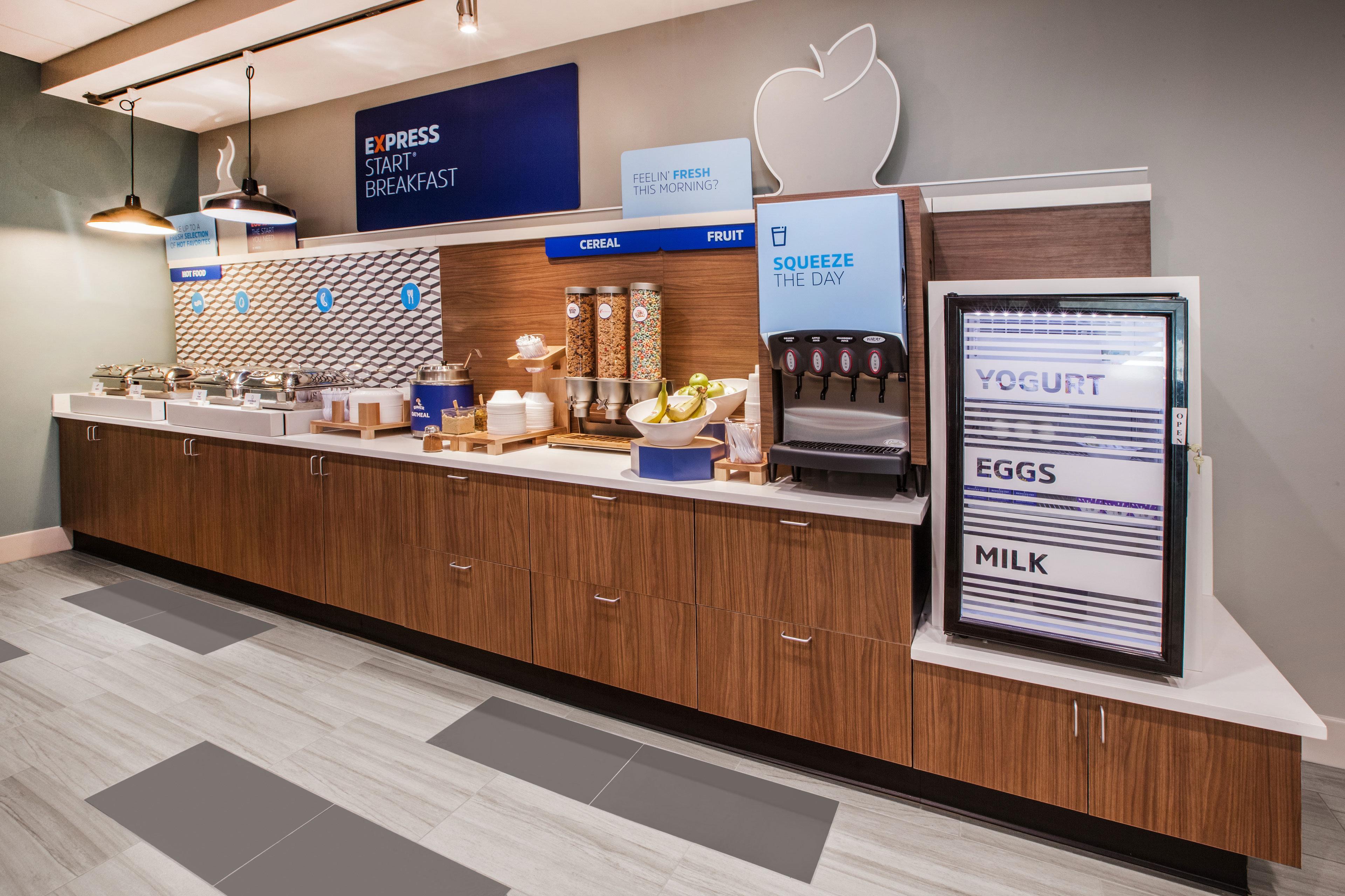 Holiday Inn Express Corydon By Ihg Экстерьер фото