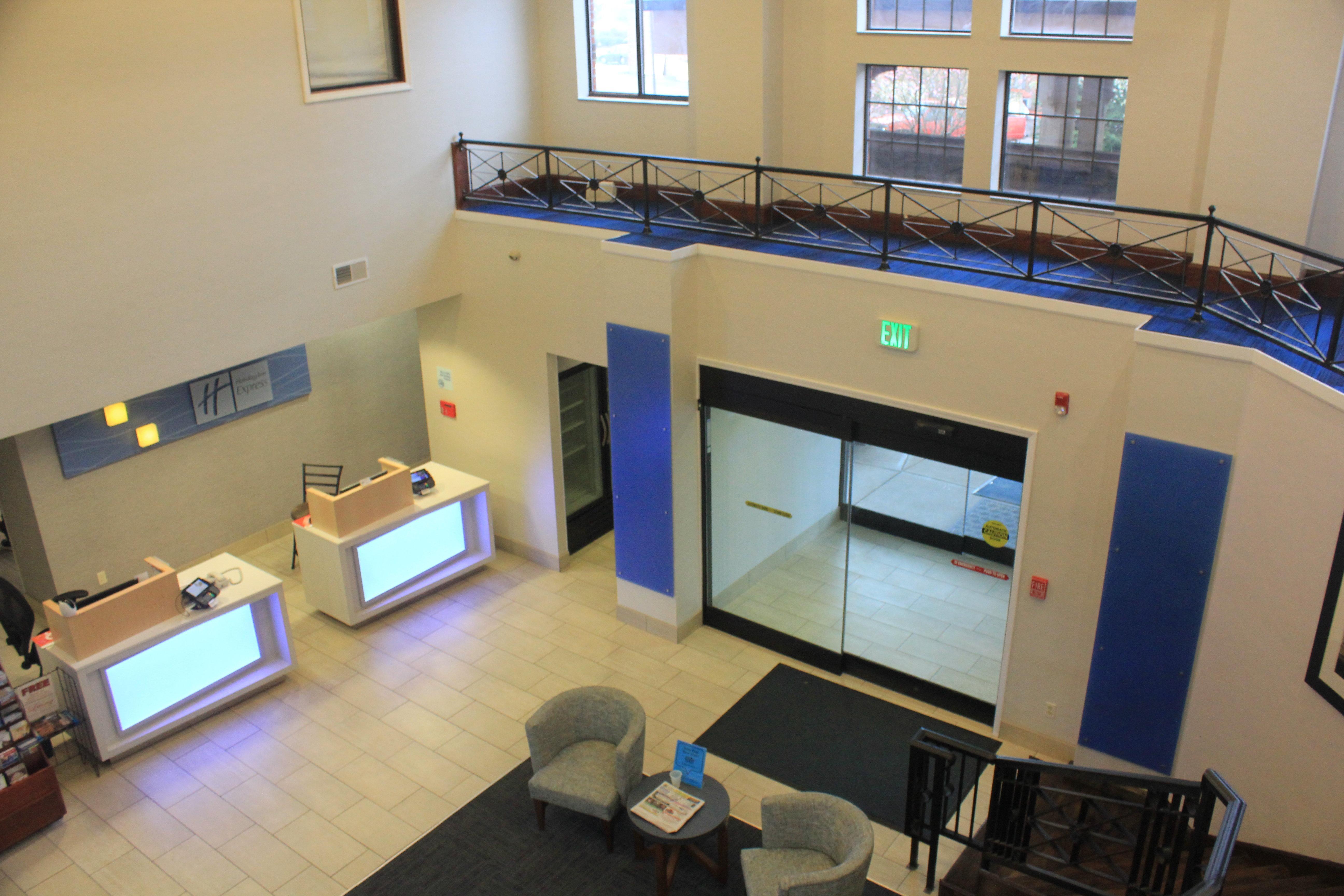 Holiday Inn Express Corydon By Ihg Экстерьер фото