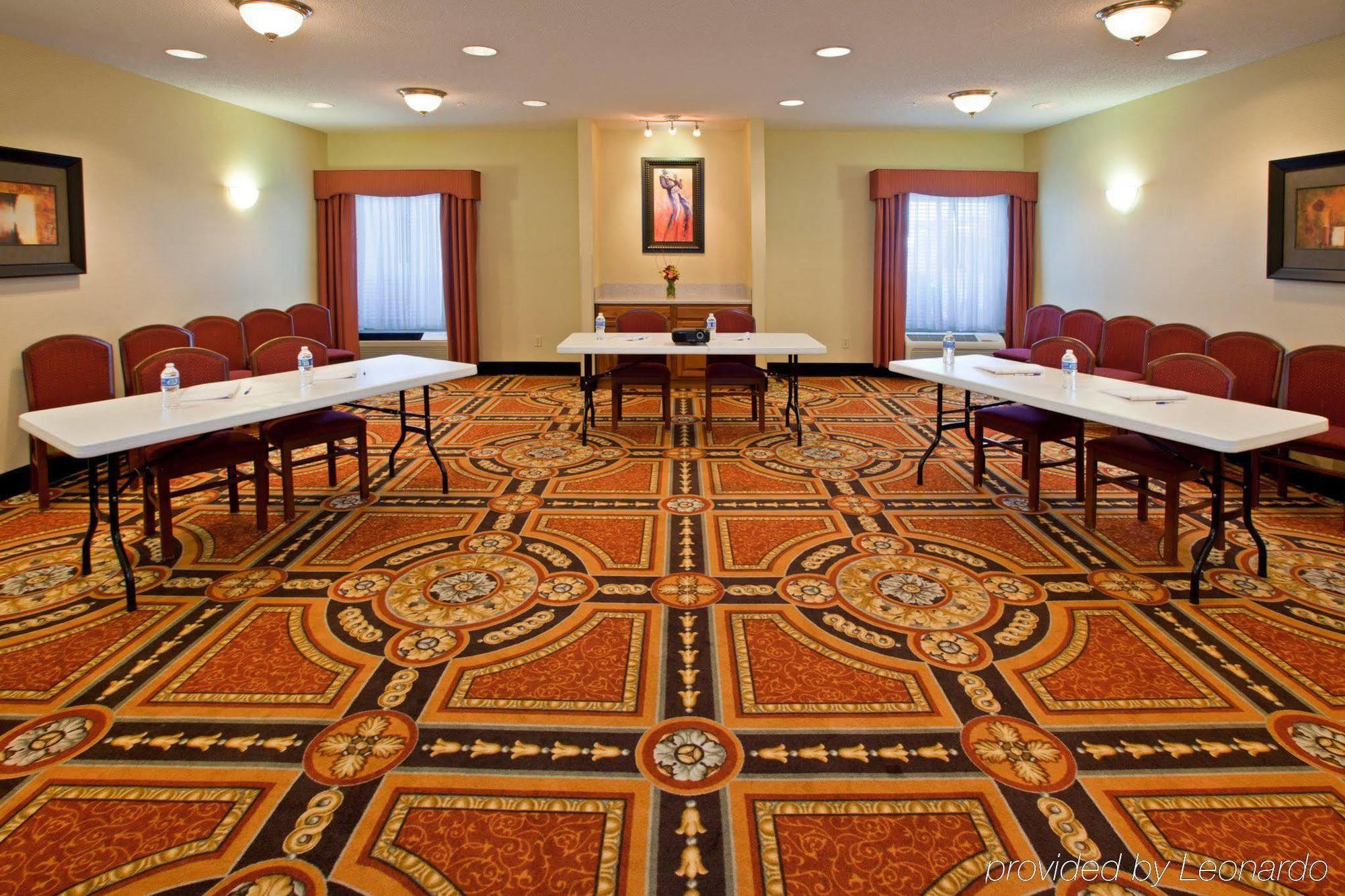 Holiday Inn Express Corydon By Ihg Удобства фото